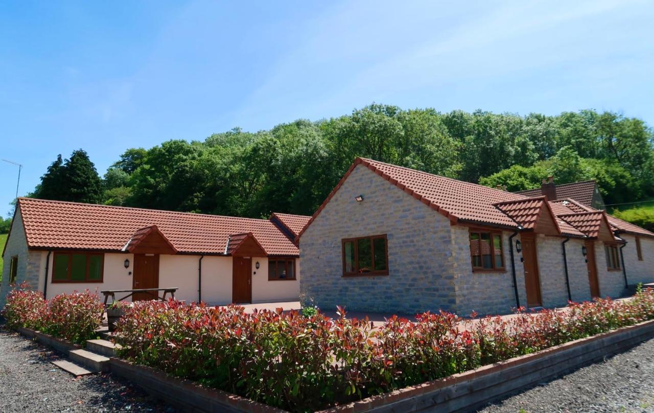 Готель Lillypool Farm Shipham Екстер'єр фото