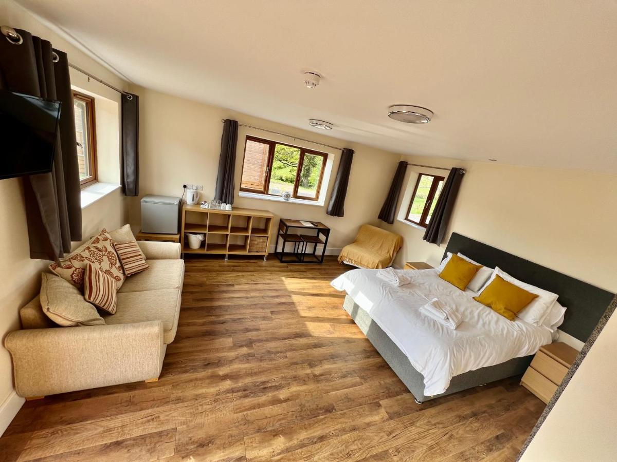 Готель Lillypool Farm Shipham Екстер'єр фото