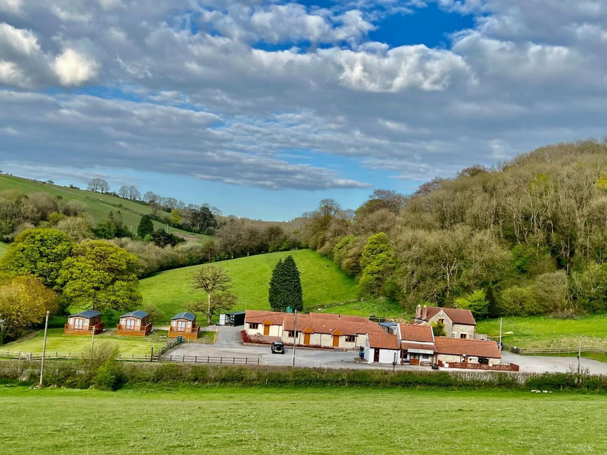 Готель Lillypool Farm Shipham Екстер'єр фото